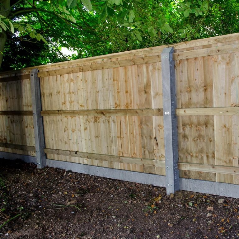 Closedboard fencing with concrete posts